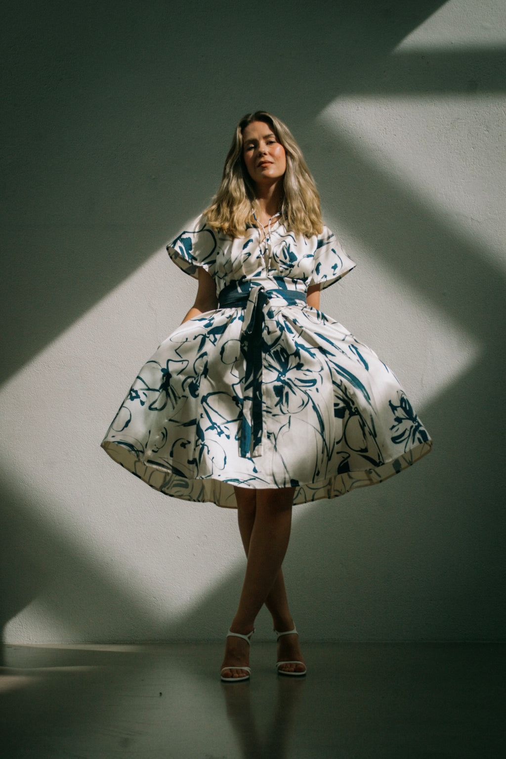 Vienna Dress – Blue Porcelain – Short