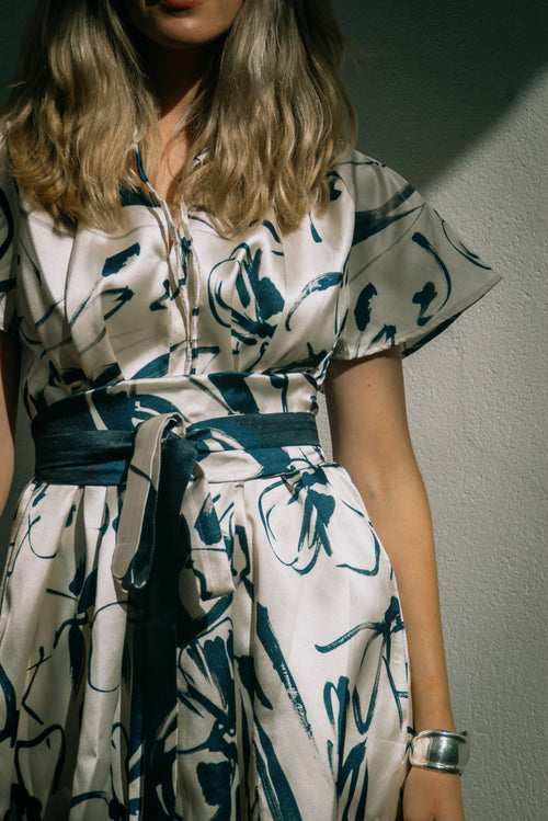 Vienna Dress – Blue Porcelain – Short